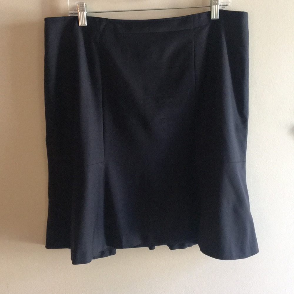 Ann Taylor Black Skirt